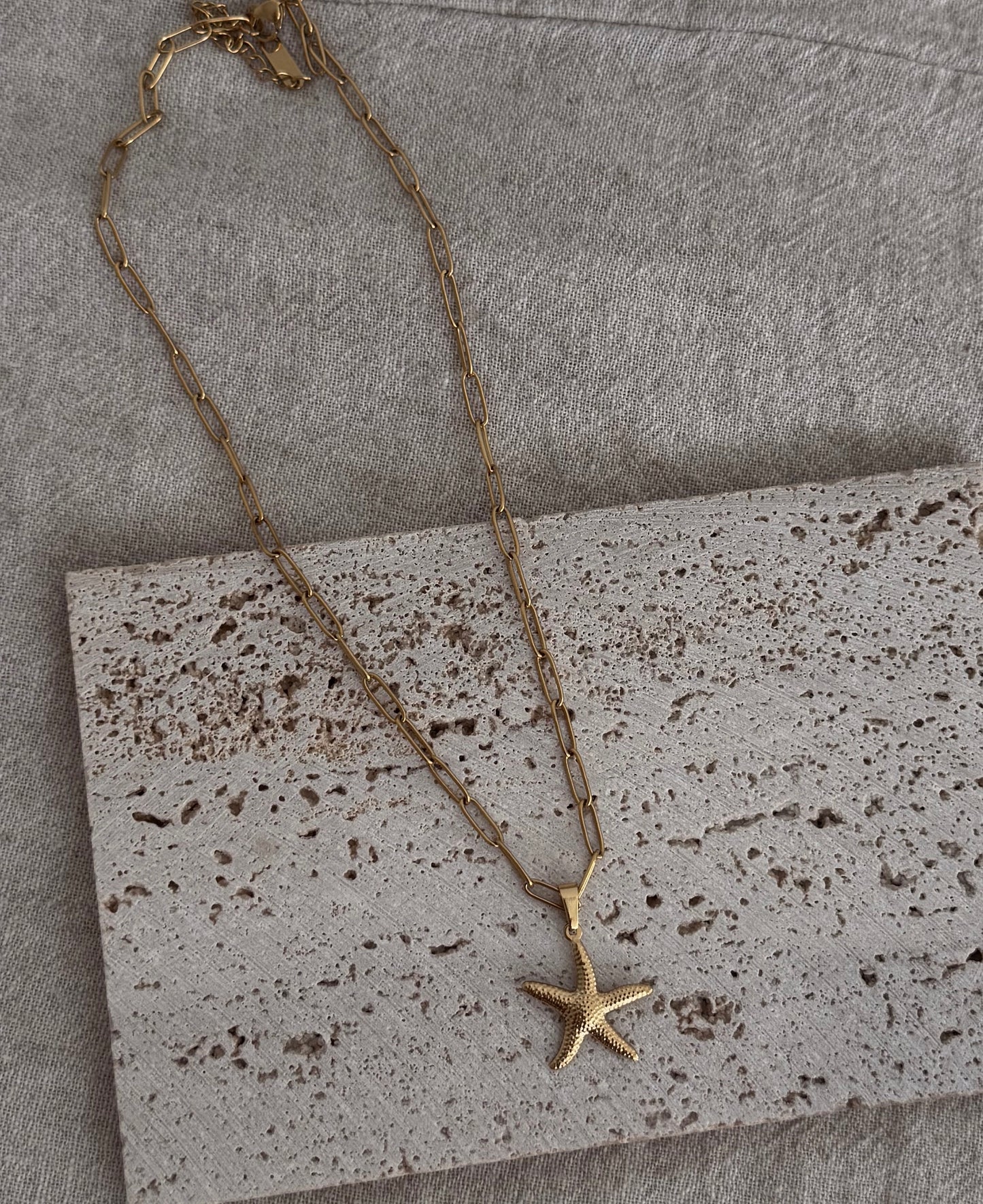 estrella necklace